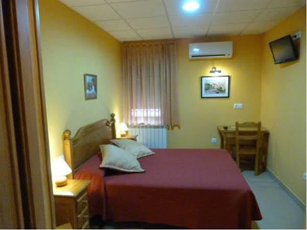 Hostal Mirador de Avila Ávila Exterior foto