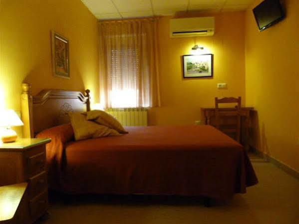 Hostal Mirador de Avila Ávila Exterior foto